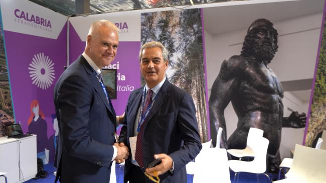 Anci 2023, il Ministro Zangrillo allo stand della Regione Calabria