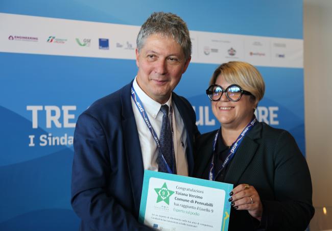 Marcello Fiori (Capo Dipartimento Funzione pubblica) e Tiziana Verzino (Comune di Pennabilli)