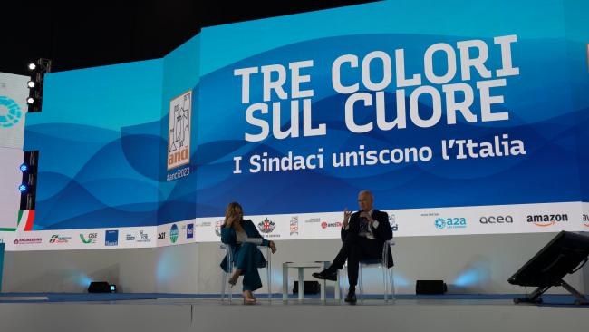 Serena Bortone intervista il ministro Paolo Zangrillo 